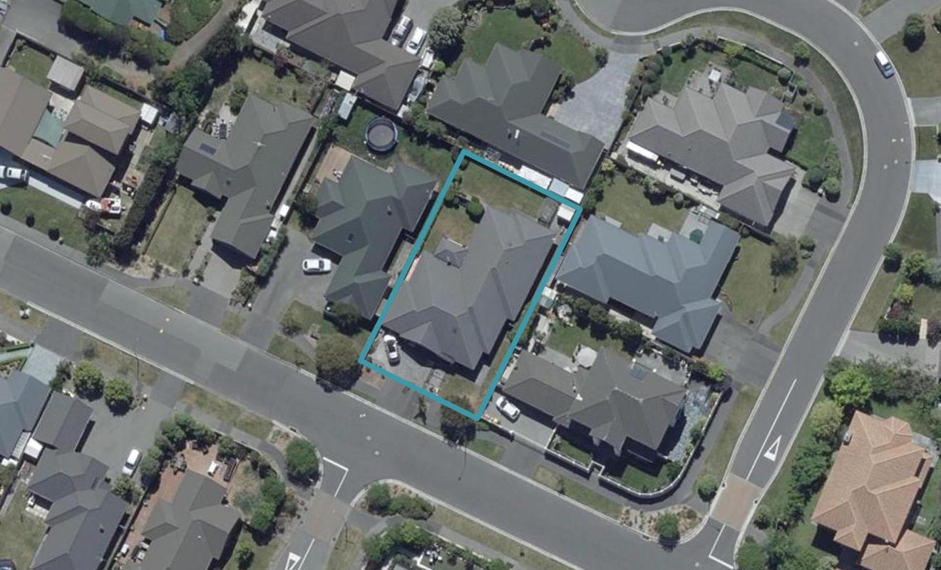38 Bottle Lake Drive, Parklands, Christchurch - Carousel 1