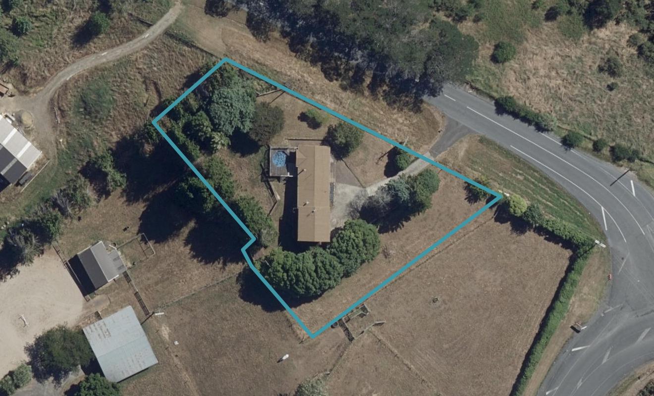 9 Exelby Road, Burbush, Hamilton - Carousel 1