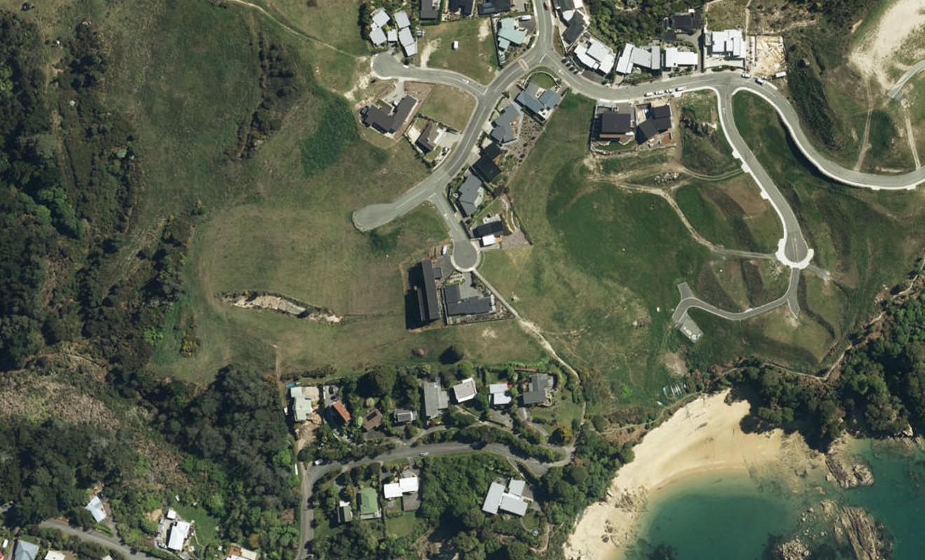 6 Tarepa Court, Kaiteriteri, Motueka - Carousel 1