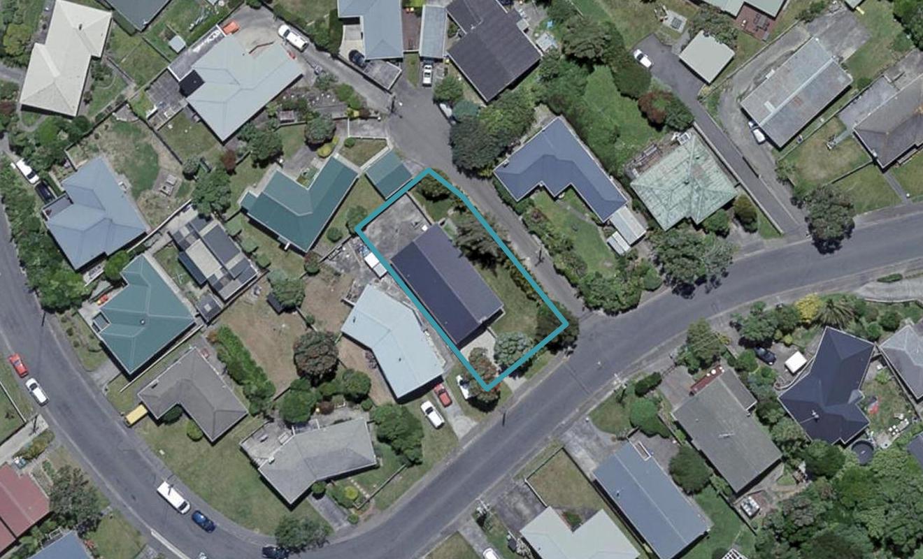 20 Turville Crescent, Newlands, Wellington - Carousel 1