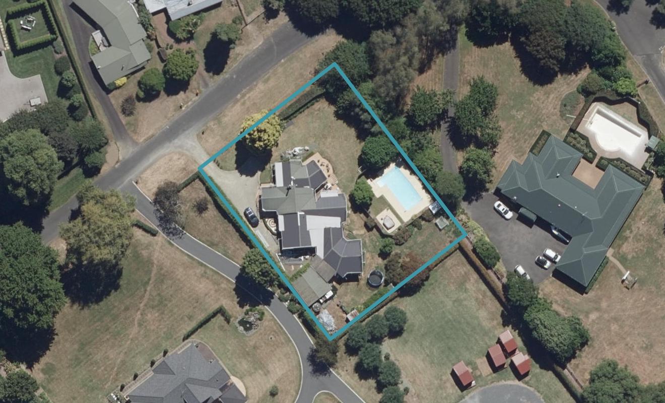 16 Dalbeth Place, Matangi, Hamilton - Carousel 1