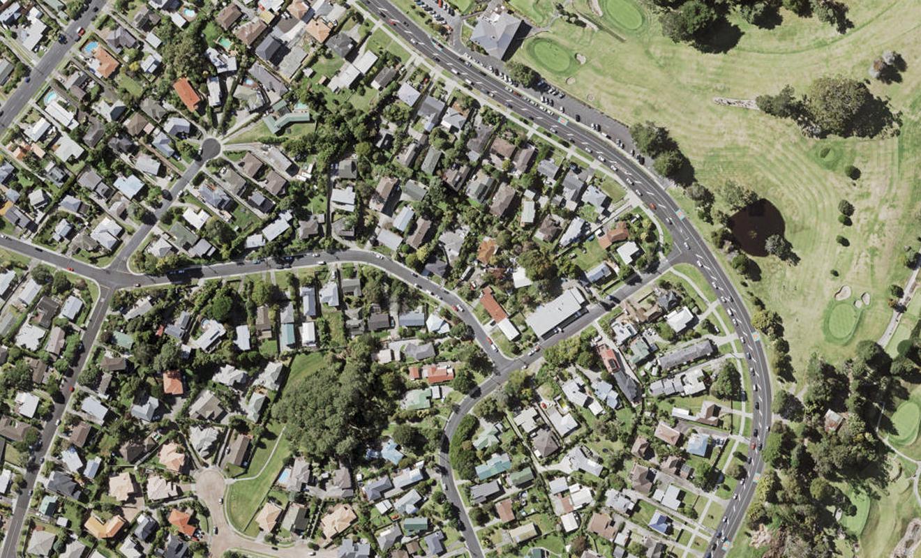 24 Morton Avenue, Forrest Hill, Auckland - Carousel 1