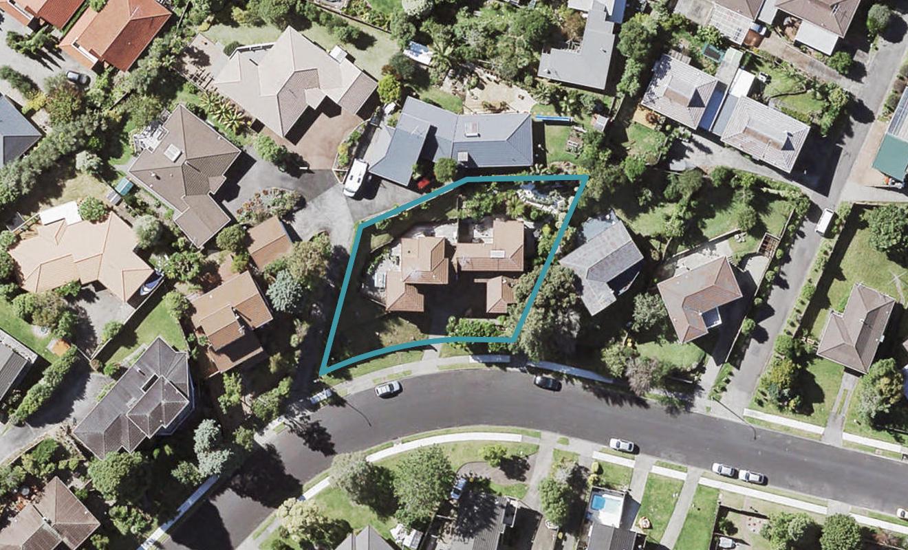 2/30 Redwing Street, Browns Bay, Auckland - Carousel 1
