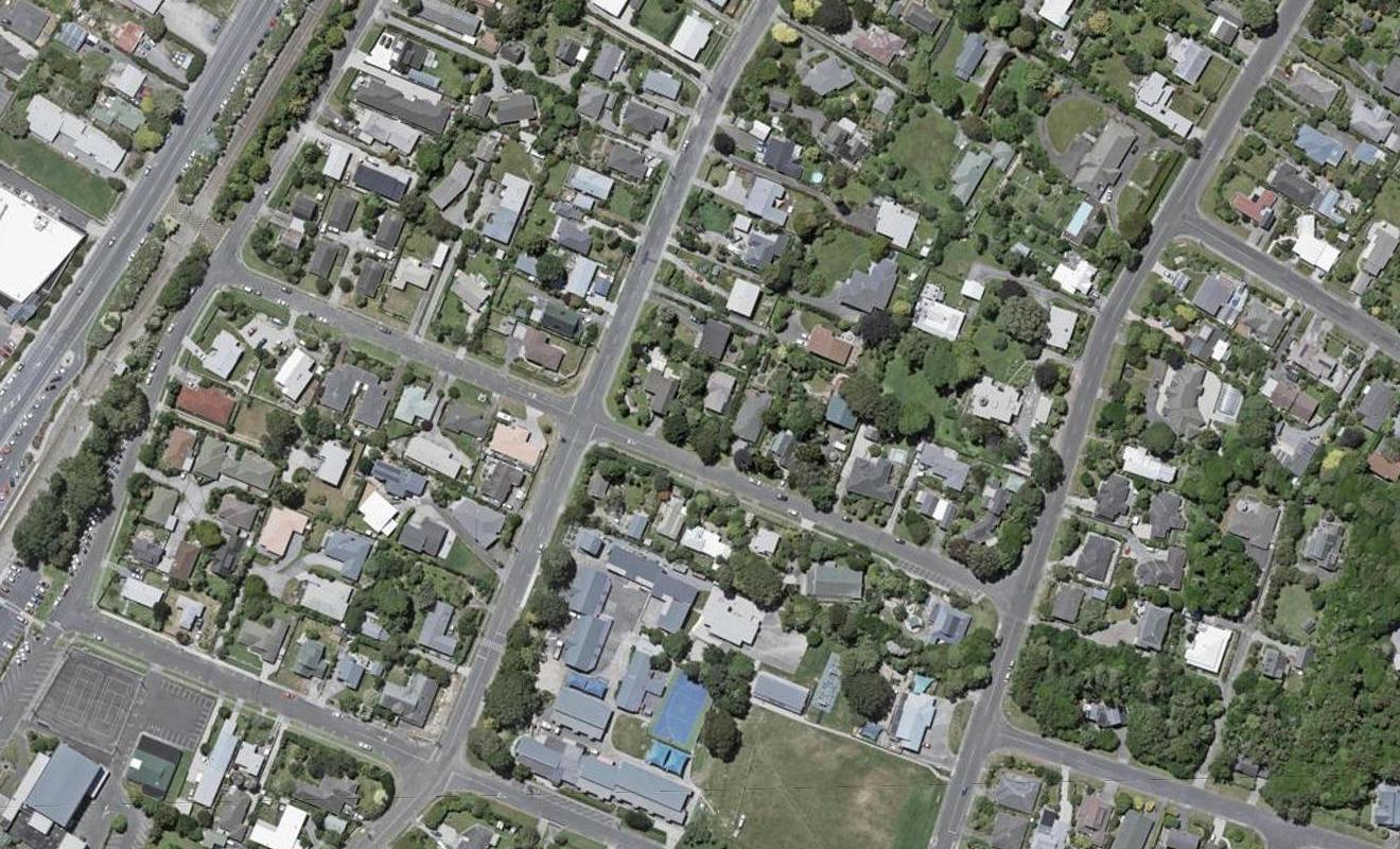 17 Hira Street, Waikanae - Carousel 1