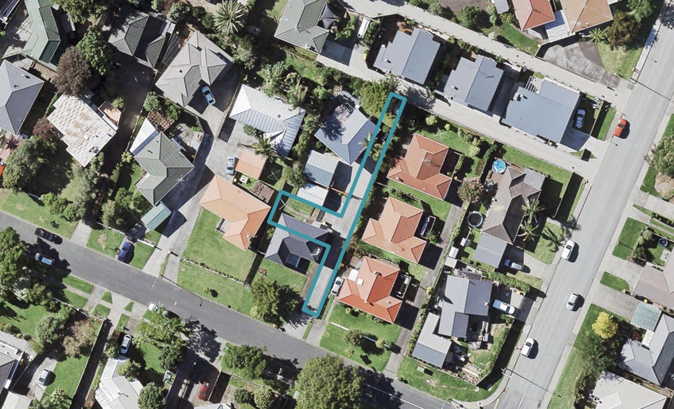 3/72 Howe Street, Howick, Auckland - Carousel 1