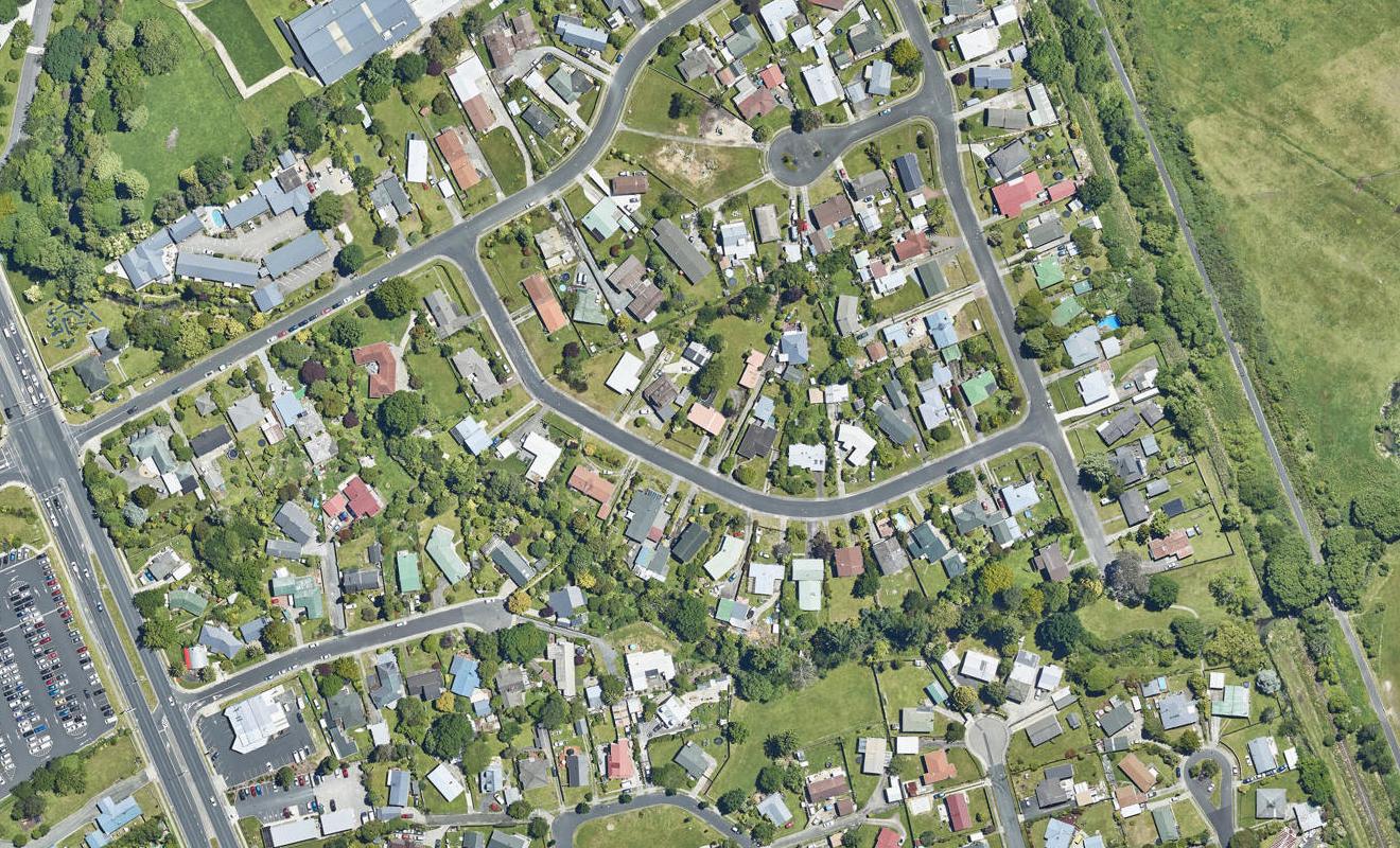 8 Darroch Street, Fairy Springs, Rotorua - Carousel 1