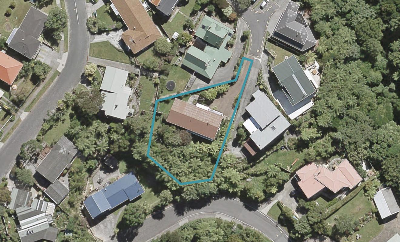 10 Taieri Crescent, Kelson, Lower Hutt - Carousel 1