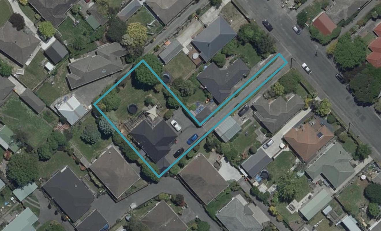 9 Wallace Street, Bryndwr, Christchurch - Carousel 1