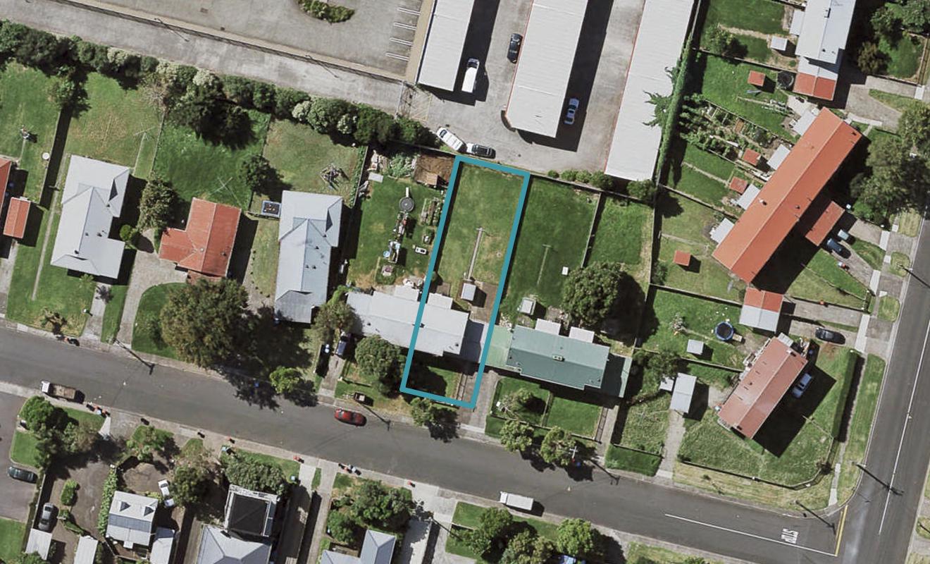 6 Dunn Road, Panmure, Auckland - Carousel 1