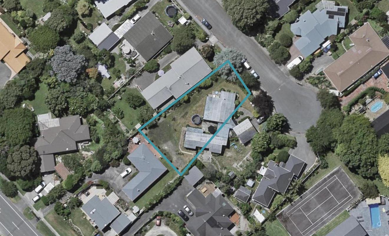 16 Rawene Street, Waikanae , Waikanae - Carousel 1