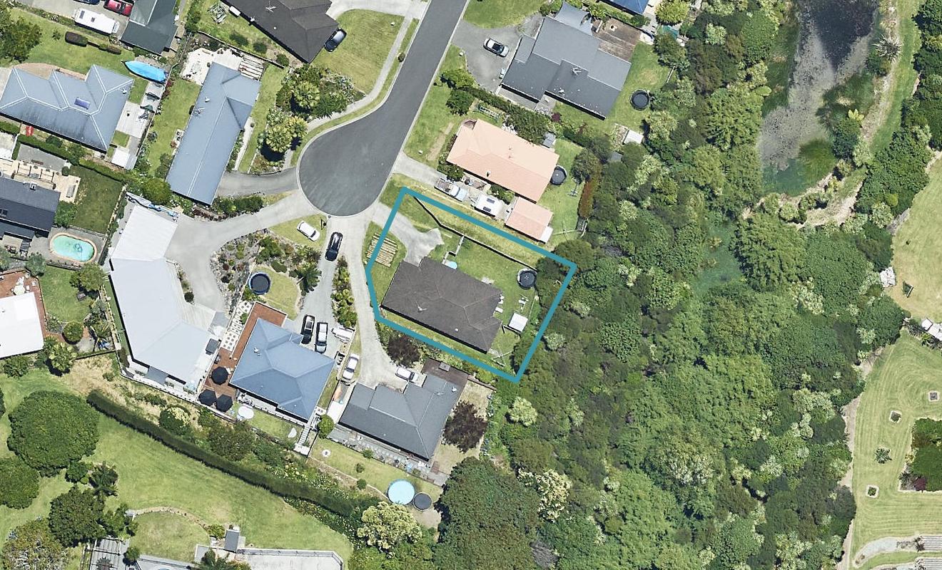 23 Avon Rise, Welcome Bay, Tauranga - Carousel 1