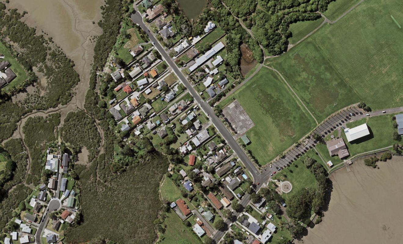 2/16 Brady Road, Otahuhu, Auckland - Carousel 1