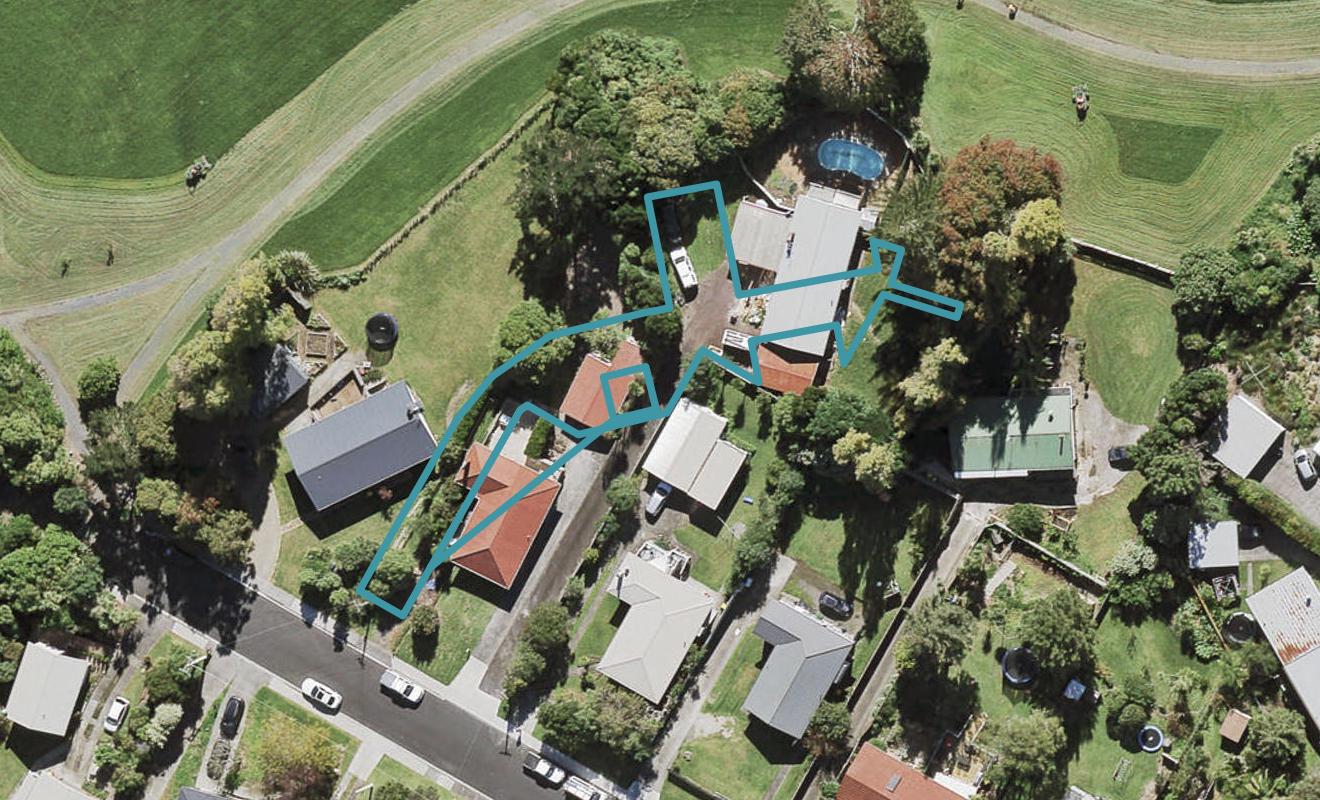 3/49 Taipari Road, Te Atatu Peninsula, Auckland - Carousel 1