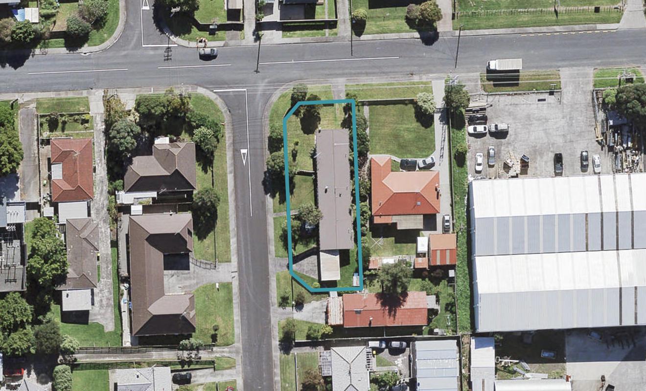 143 Mcleod Road, Te Atatū South, Auckland - Carousel 1