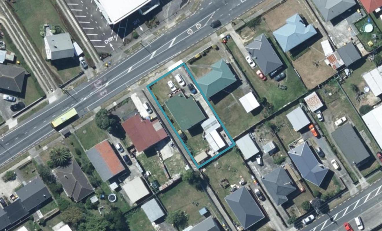 80 Warspite Avenue, Cannons Creek, Porirua - Carousel 1