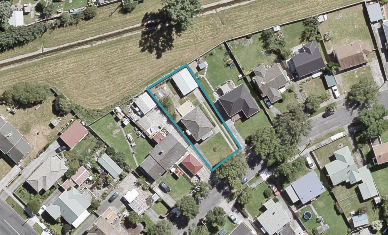 12 Keys Street, Naenae, Lower Hutt - Carousel 1