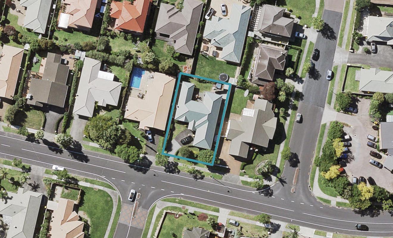 130 Golfland Drive, Golflands, Auckland - Carousel 1