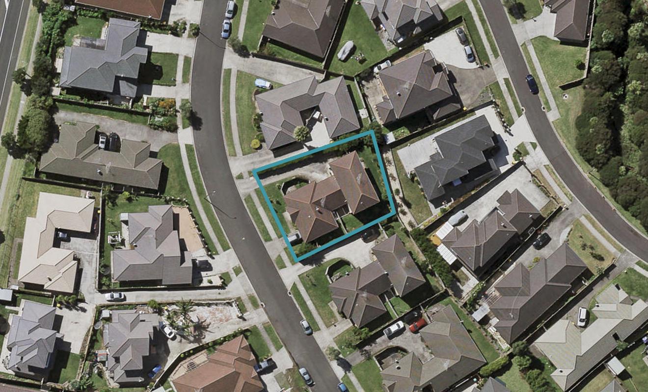 18 Raphoe Road, Flat Bush, Auckland - Carousel 1