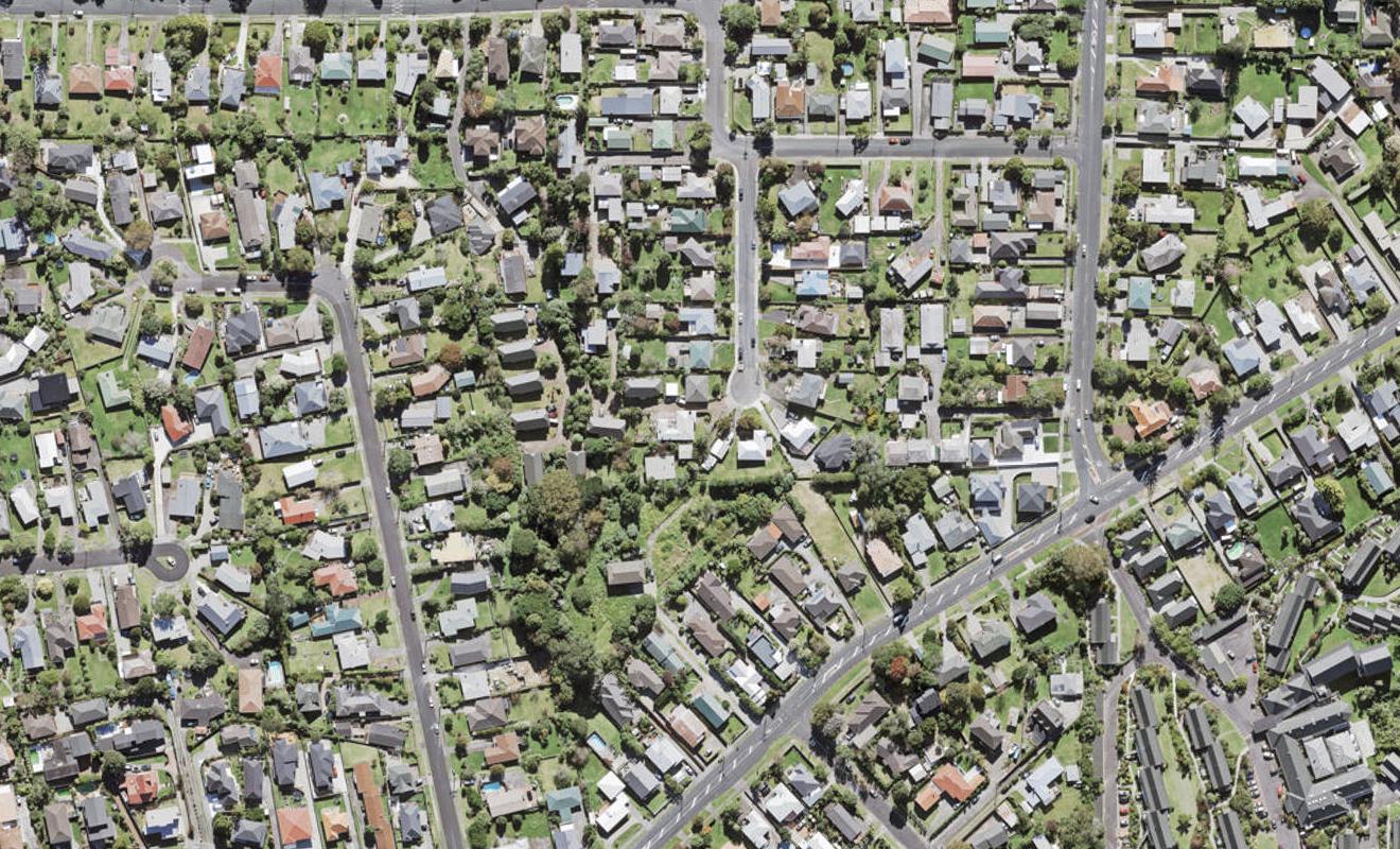 18 Springside Place, New Lynn, Auckland - Carousel 1