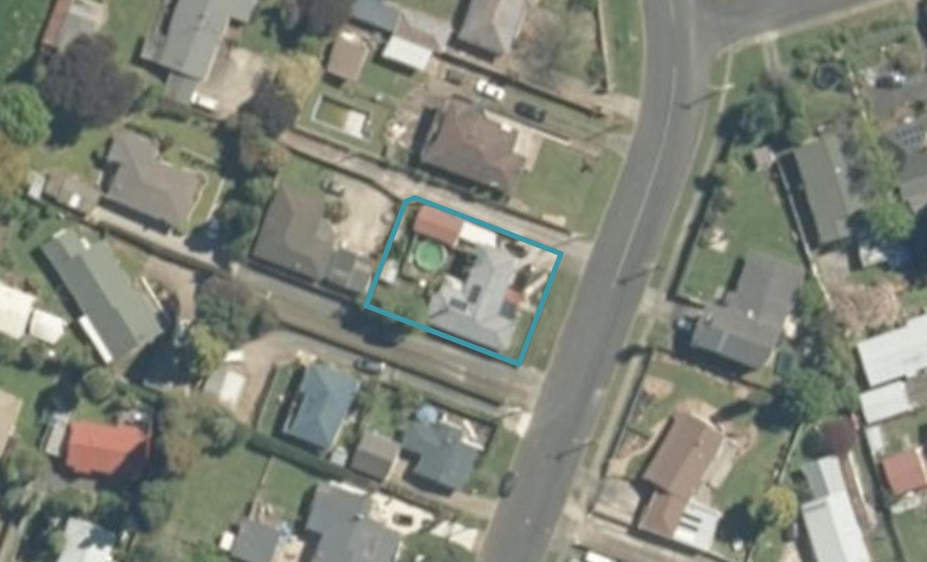 11 Shelley Street, Leamington, Cambridge - Carousel 1