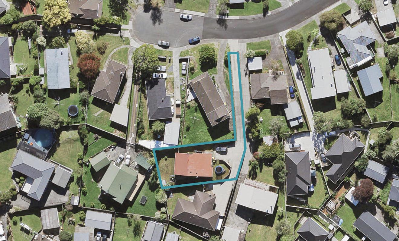 14 Karo Place, Glendene, Auckland - Carousel 1