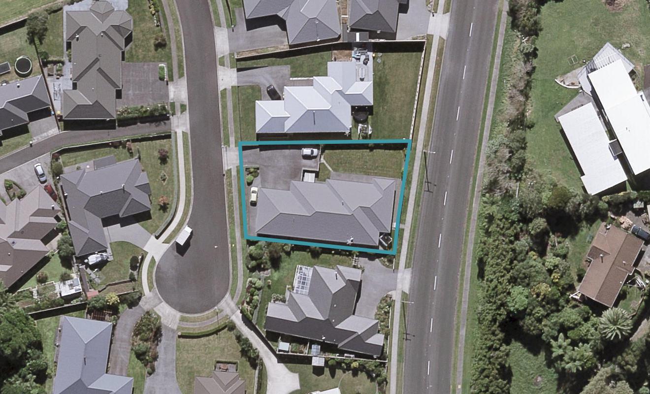 5 Margaret Alice Close, Whalers Gate, New Plymouth - Carousel 1