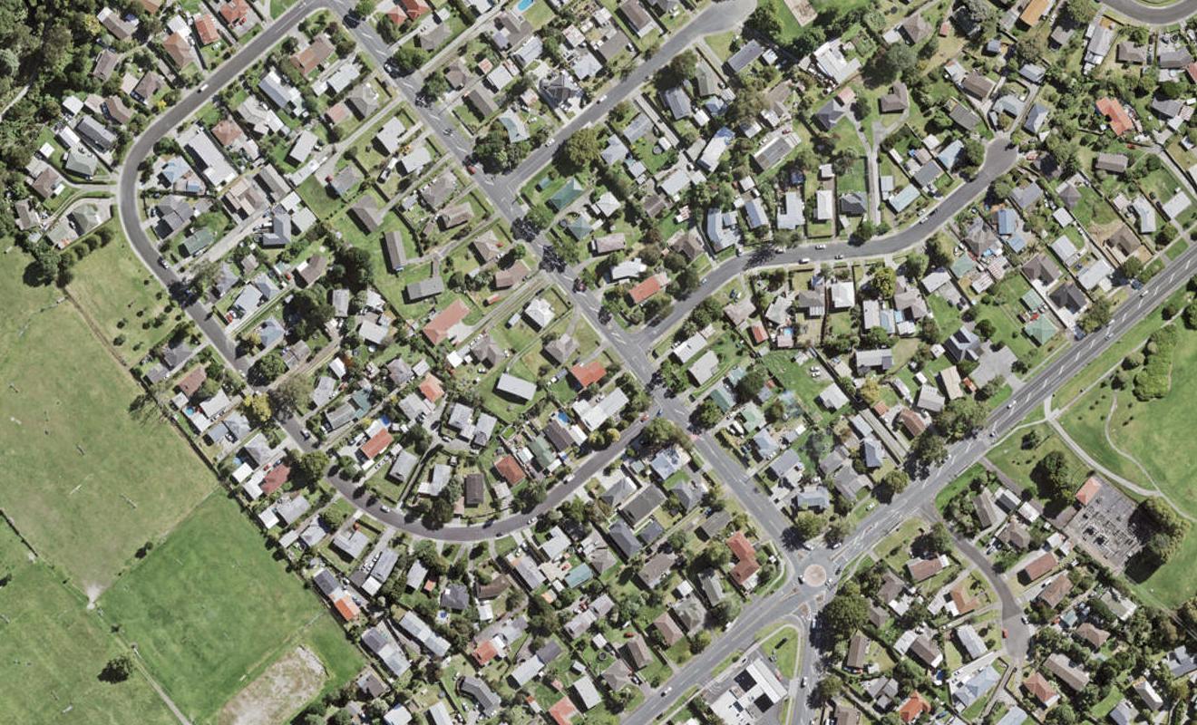 1 Riwai Lane, Henderson, Auckland - Carousel 1