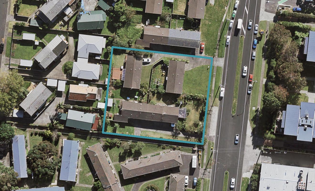 4/142 Lake Road, Northcote, Auckland - Carousel 1