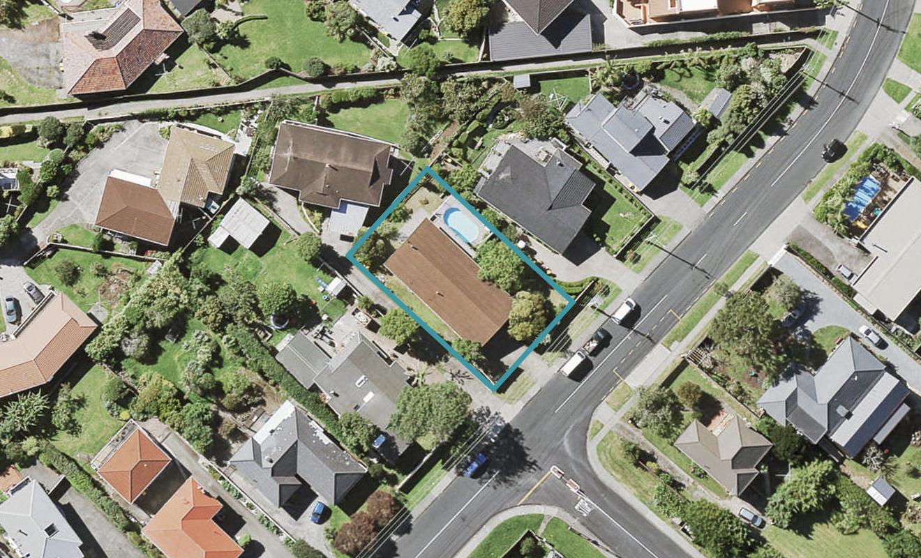 88 Litten Road, Cockle Bay, Auckland - Carousel 1