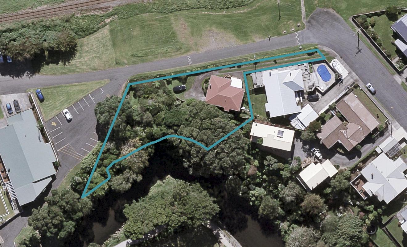 2A Baring Terrace, Strandon, New Plymouth - Carousel 1