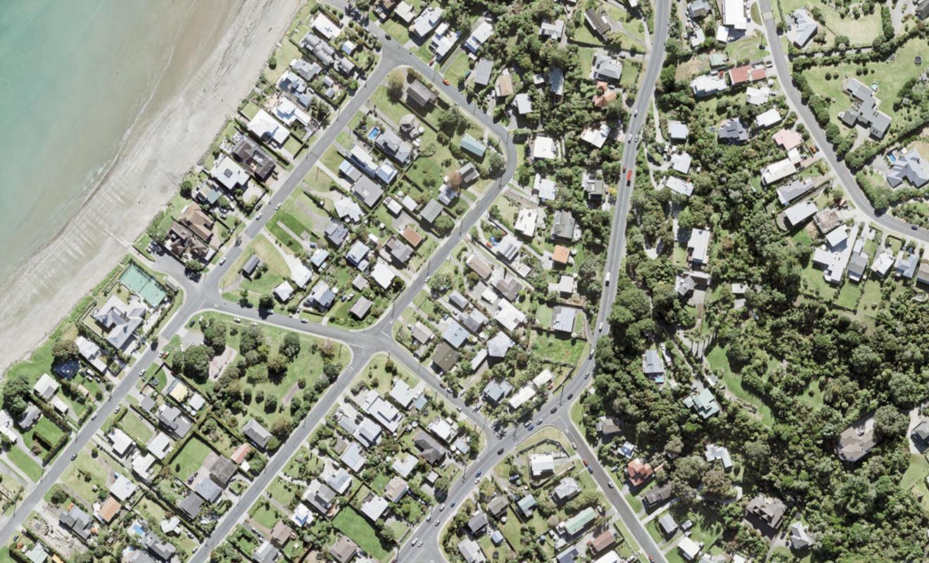 47 De Luen Avenue, Tindalls Beach, Whangaparaoa - Carousel 1