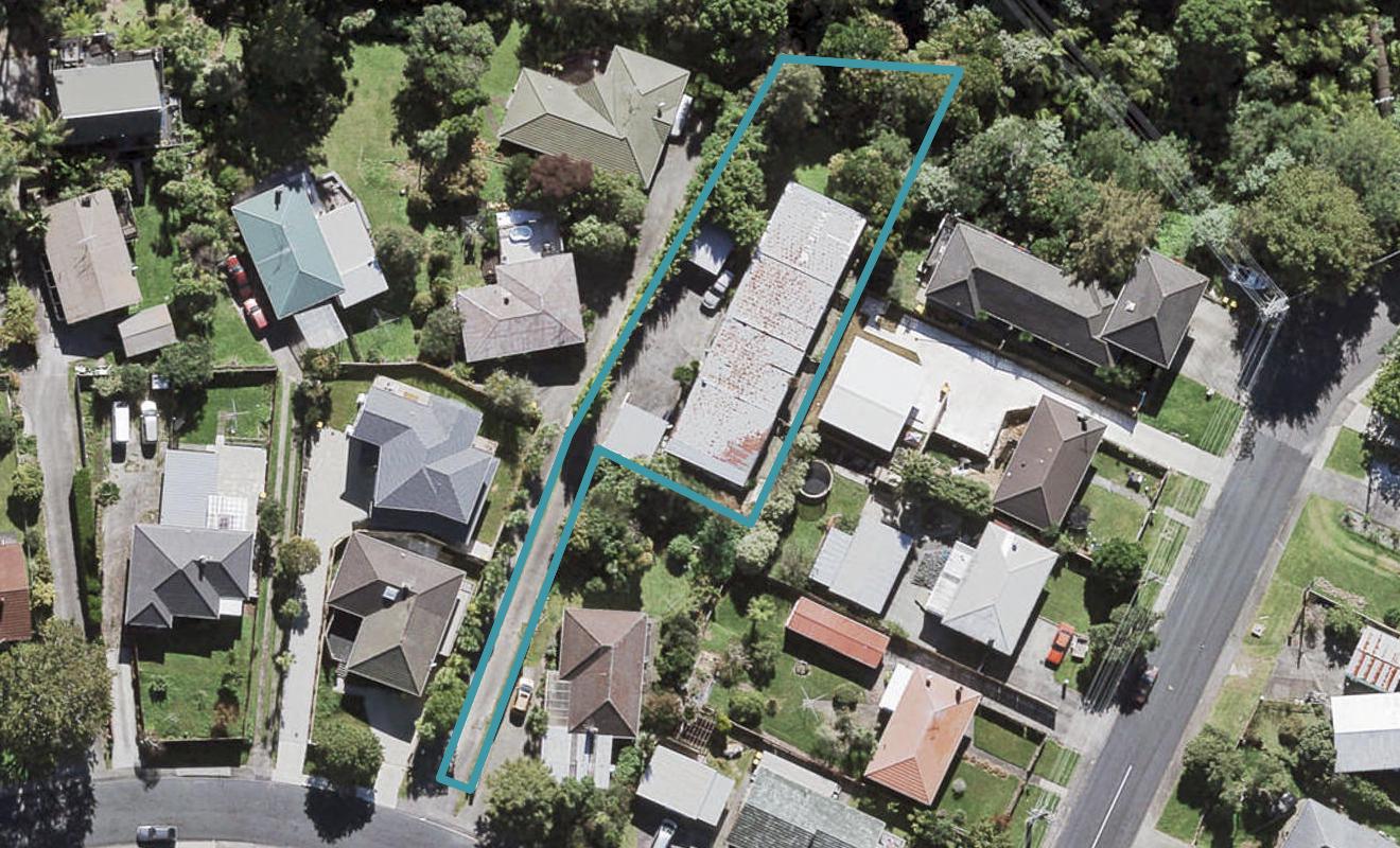 4/86 Divich Avenue, Te Atatu South, Auckland - Carousel 1