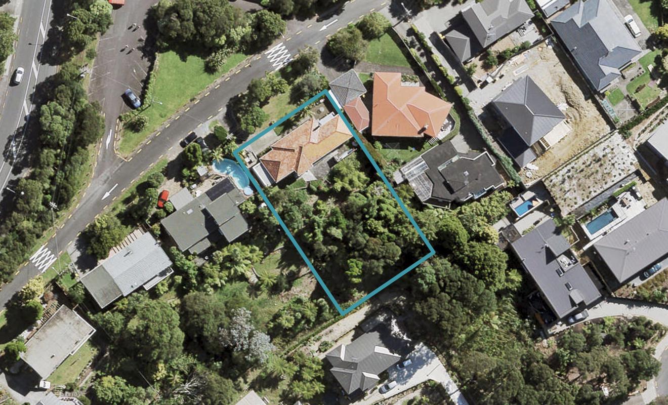 10 Ava Avenue, Titirangi, Auckland - Carousel 1
