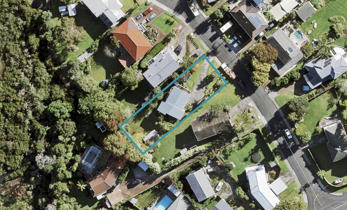 6 Kelvin Crescent, Te Atatu Peninsula, Auckland - Carousel 1