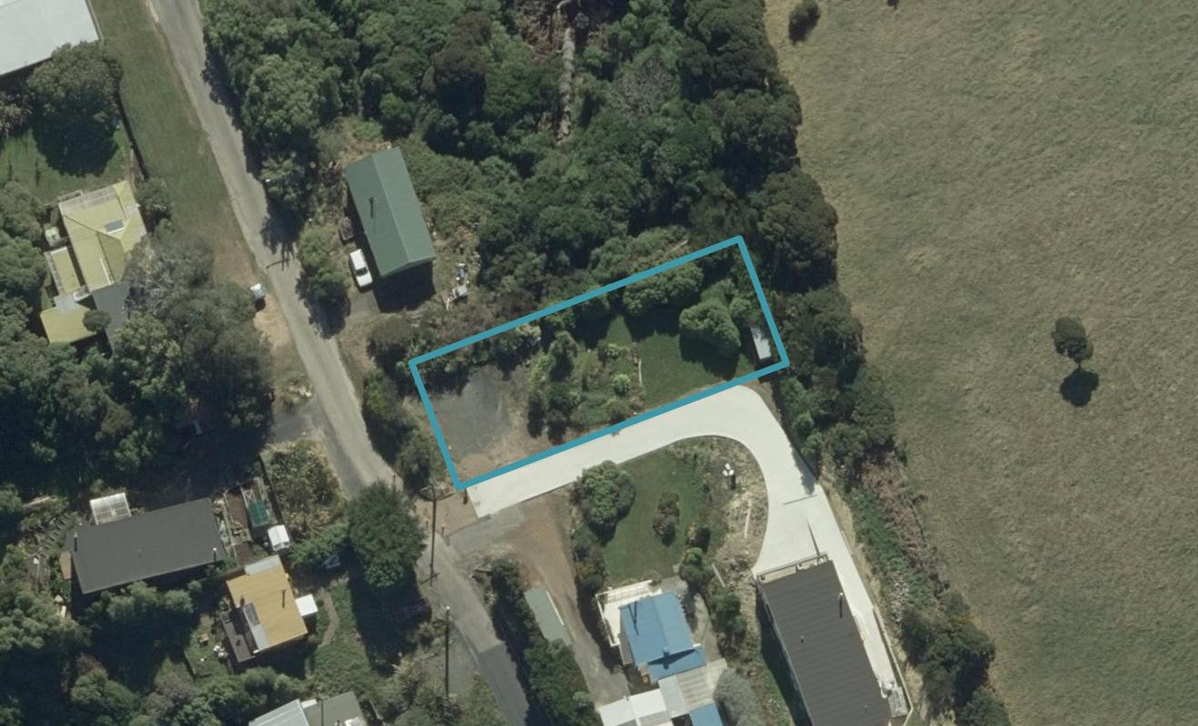 67 Oxley Crescent, Broad Bay, Dunedin - Carousel 1