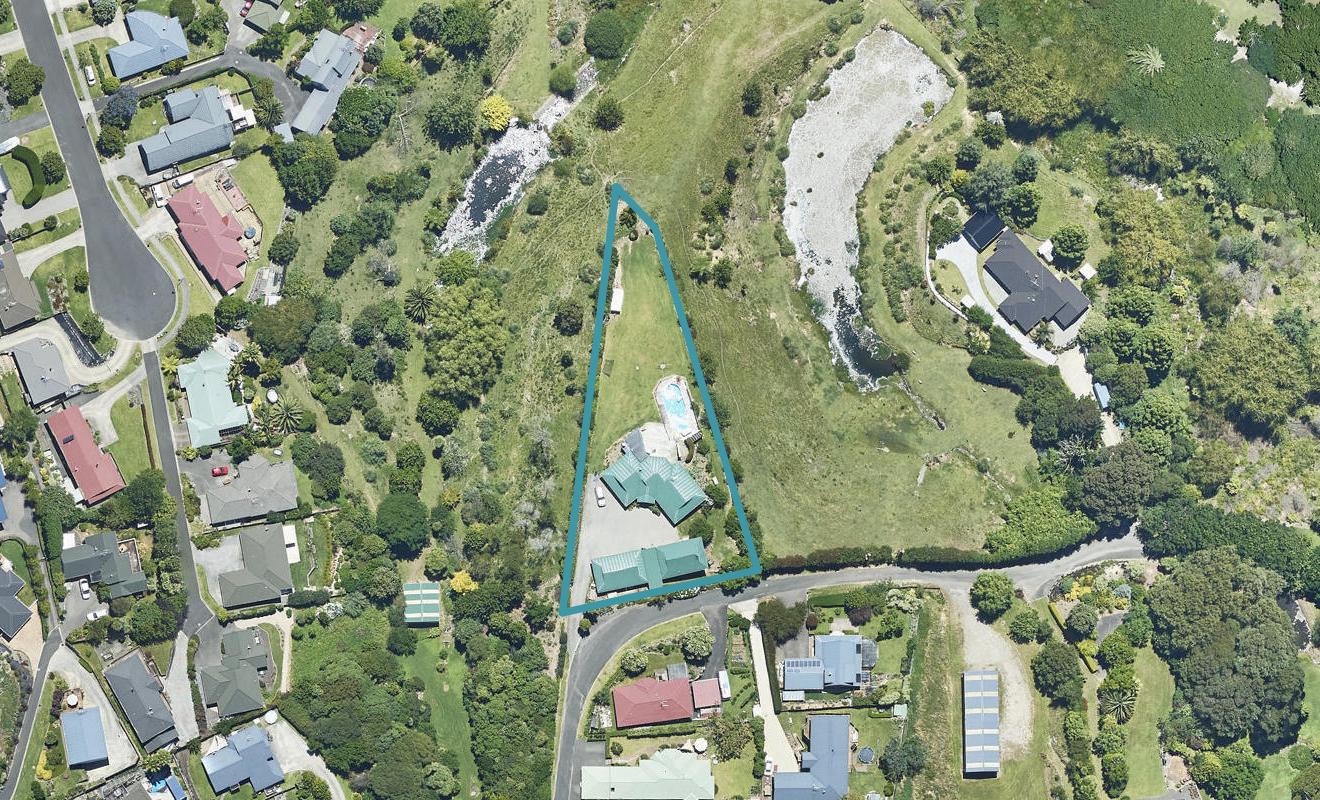1 Wouldbank Way, Welcome Bay, Tauranga - Carousel 1