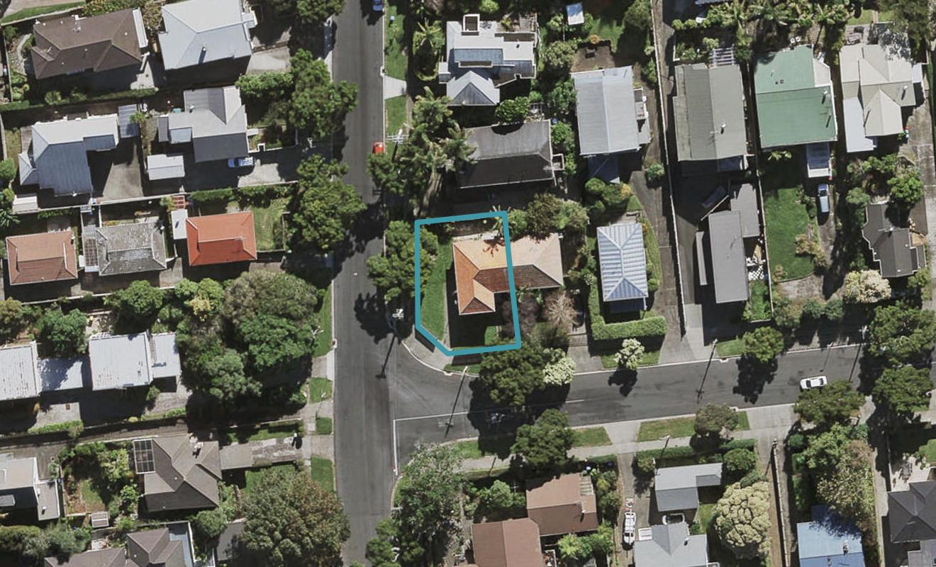 73 Athens Road, Onehunga, Auckland - Carousel 1