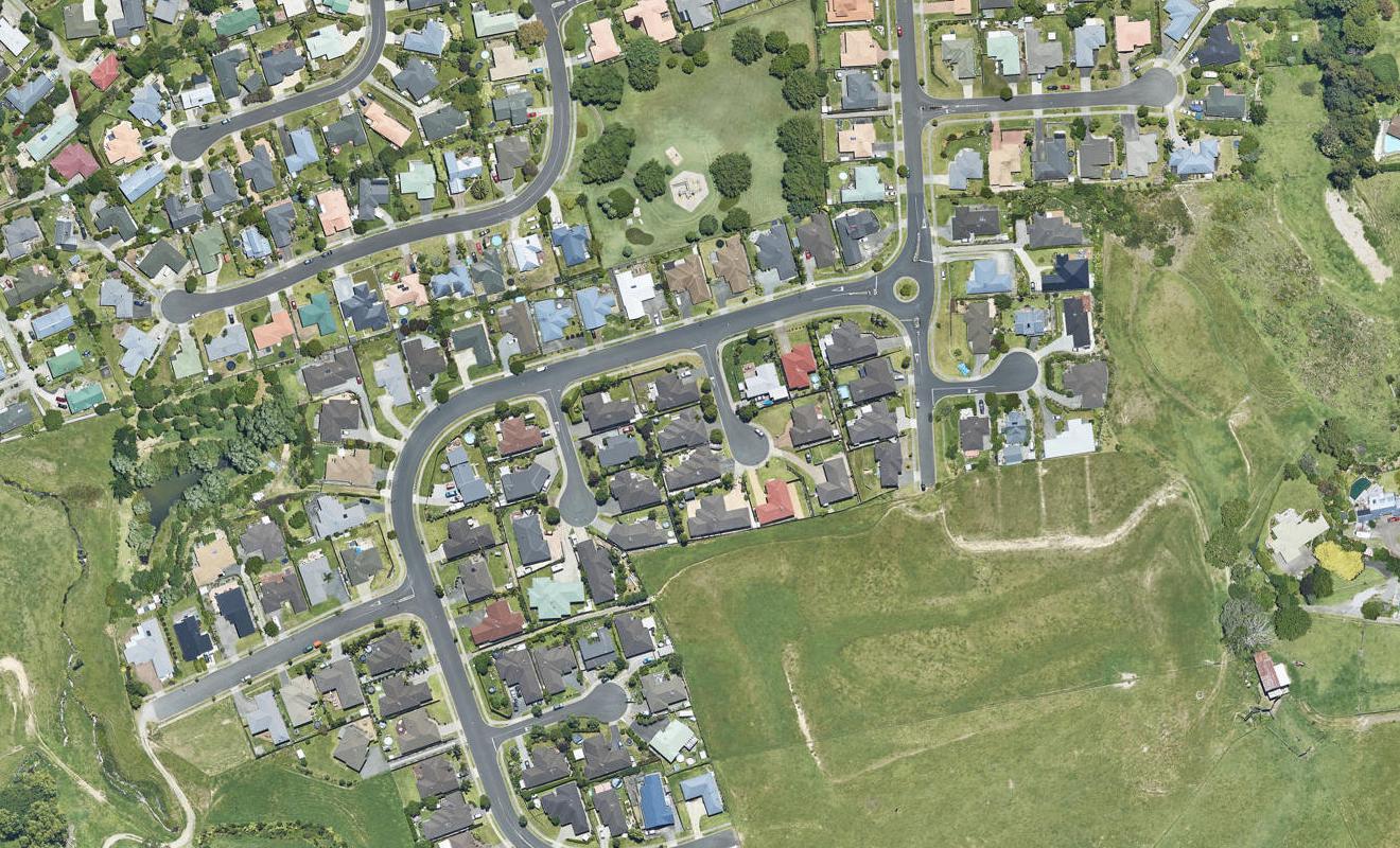 4 Petrel Place, Welcome Bay, Tauranga - Carousel 1