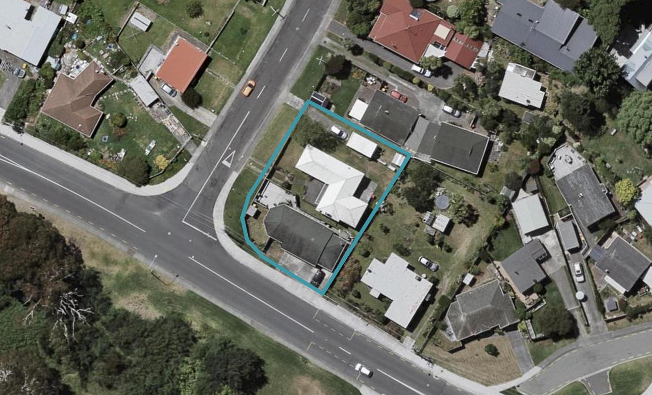 2 Kiwi Road, Raumati Beach, Paraparaumu - Carousel 1