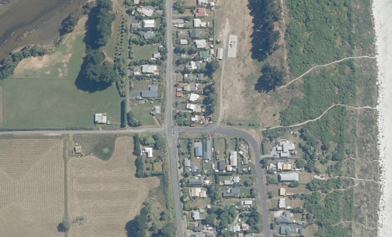 5 Burma Road, Taieri Beach, WAIHOLA - Carousel 1