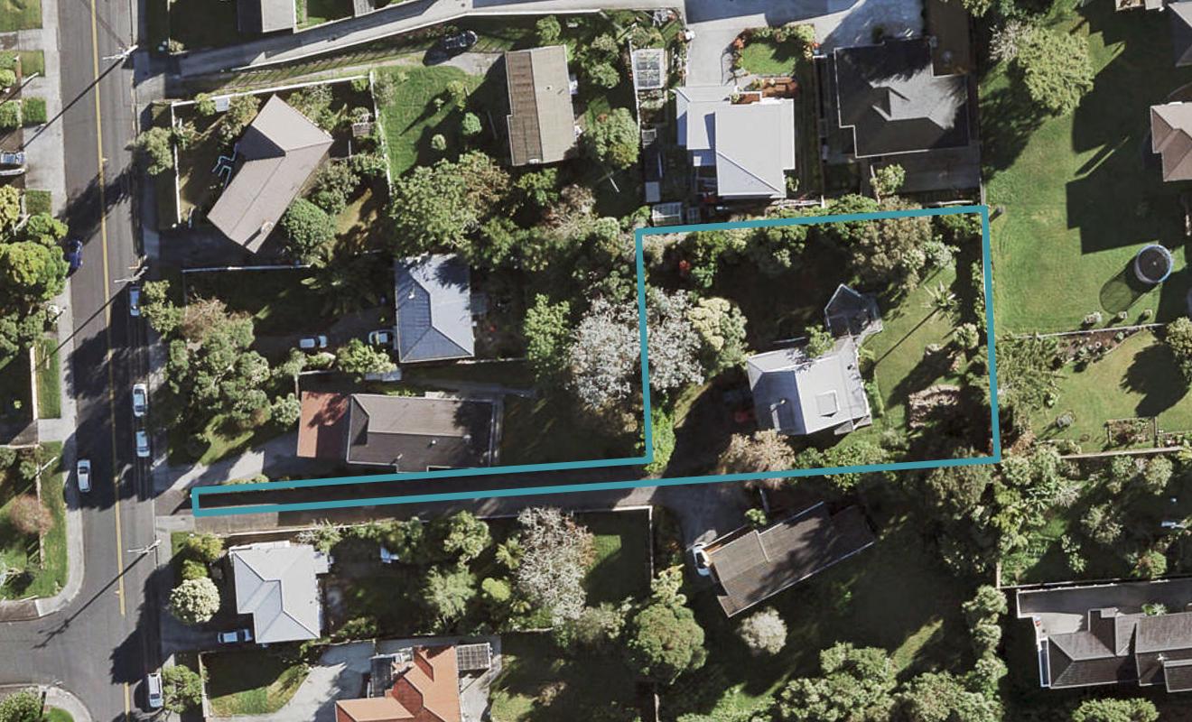 82 Whitney Street, New Windsor, Auckland - Carousel 1