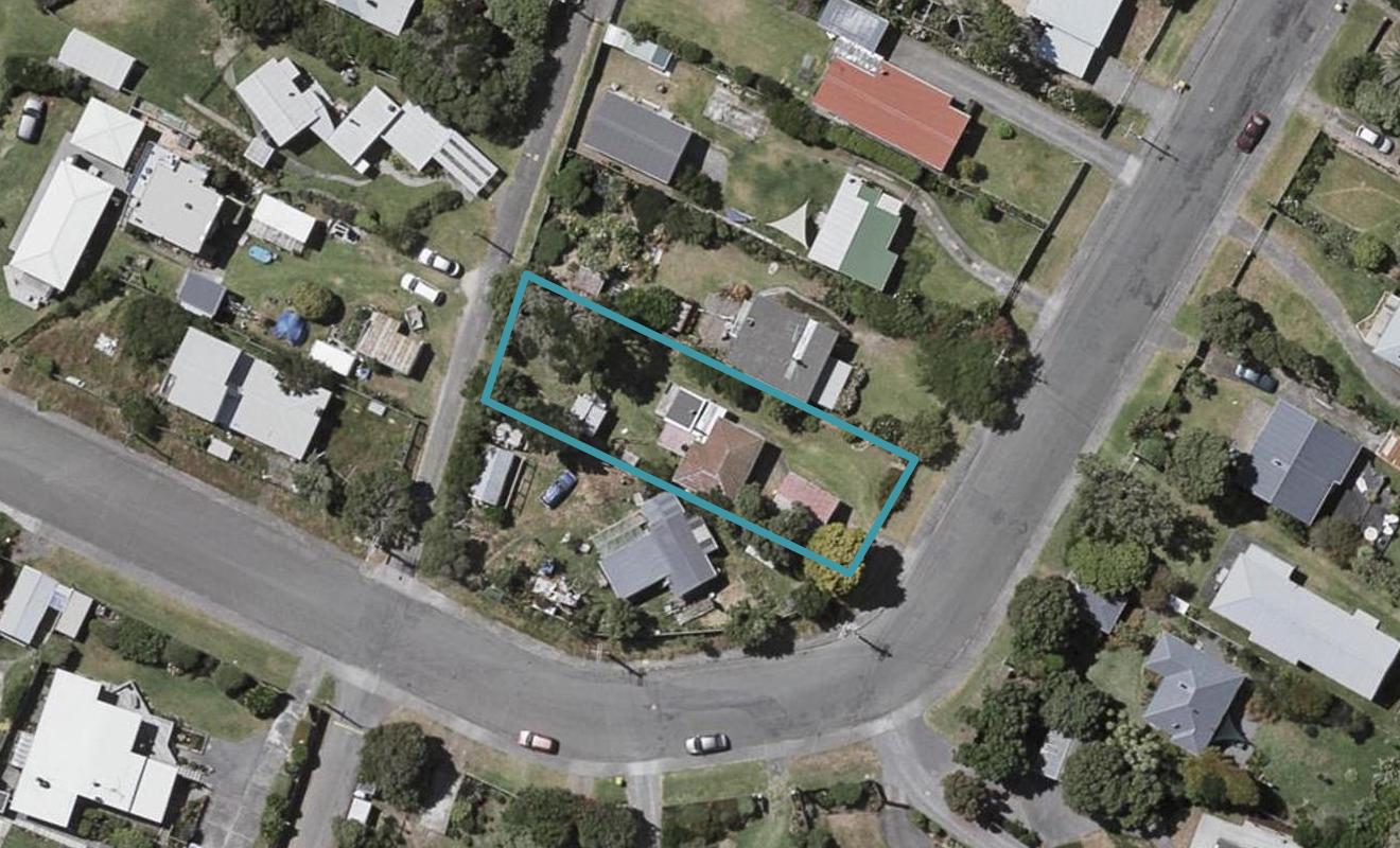 21 The Avenue, Otaki Beach, Otaki - Carousel 1