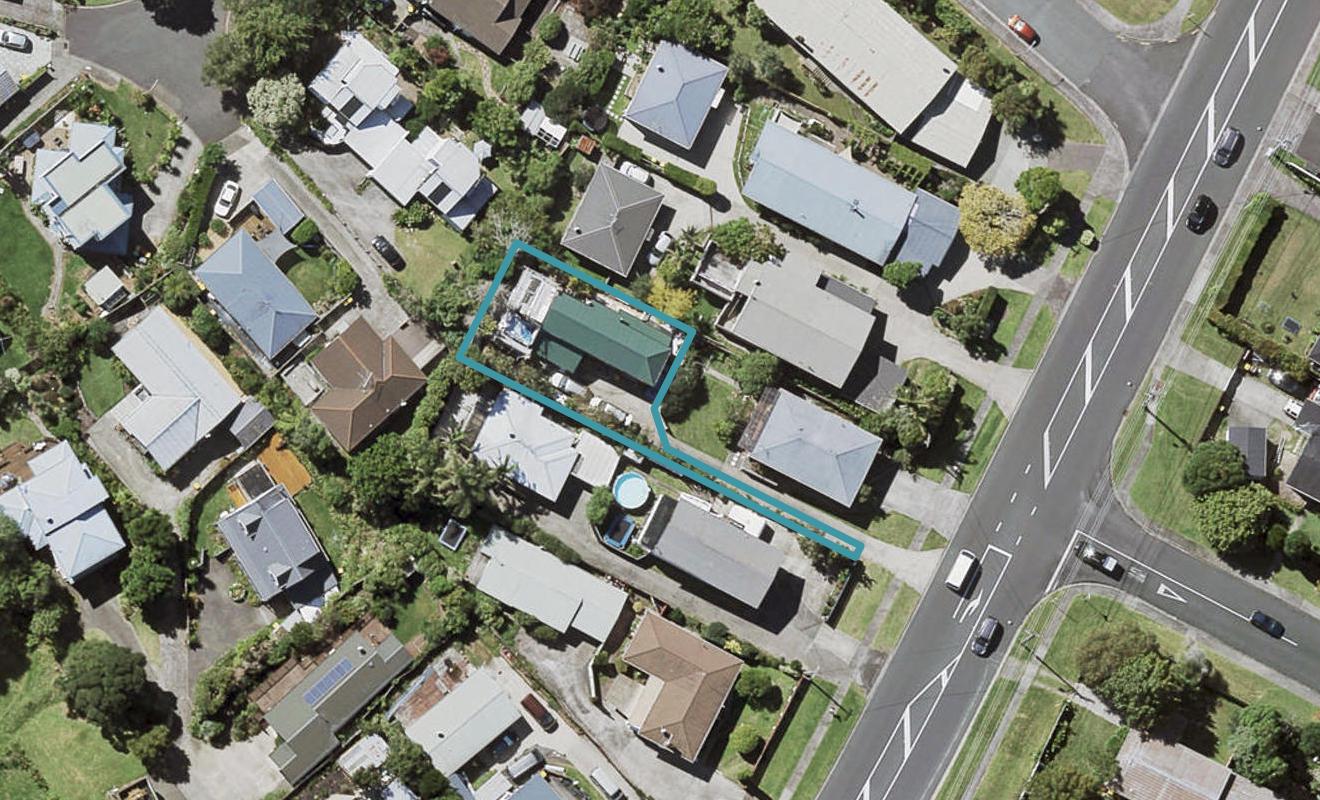 304A Sunset Road, Windsor Park, Auckland - Carousel 1