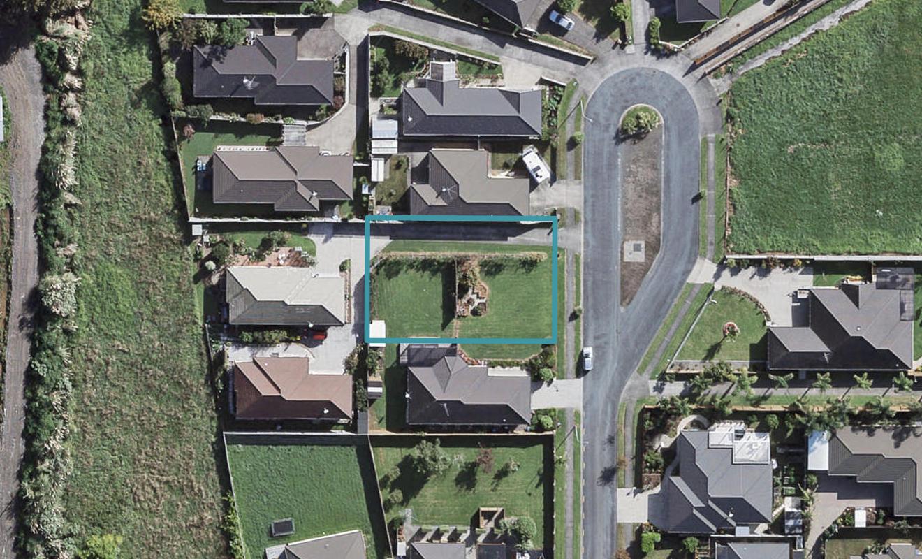 7 Raabia Close, Parakai, Helensville - Carousel 1