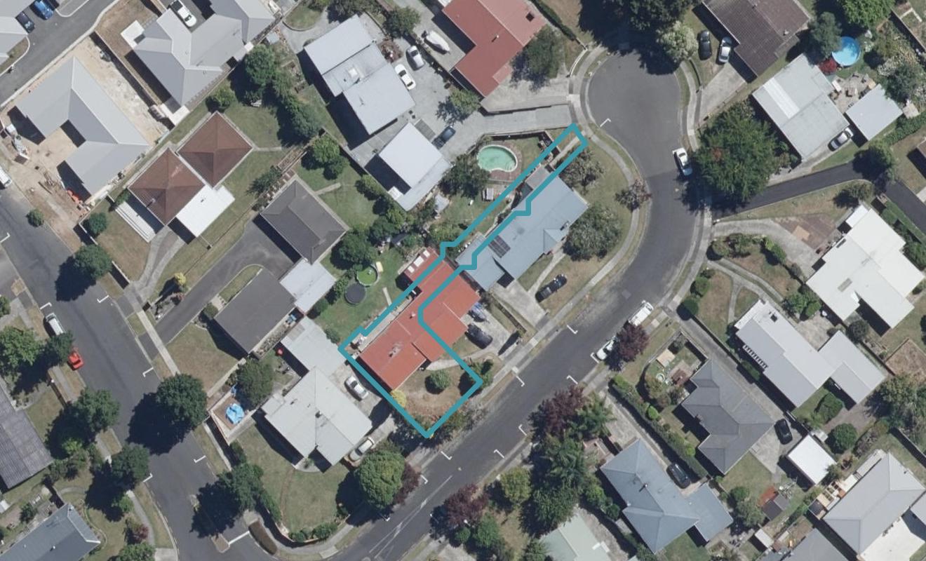 1/3 Bowen Place, St Andrews, Hamilton - Carousel 1