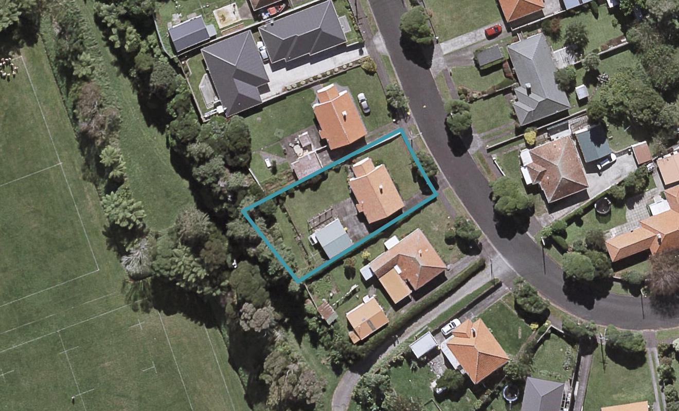 13 Plympton Street, Brooklands, New Plymouth - Carousel 1