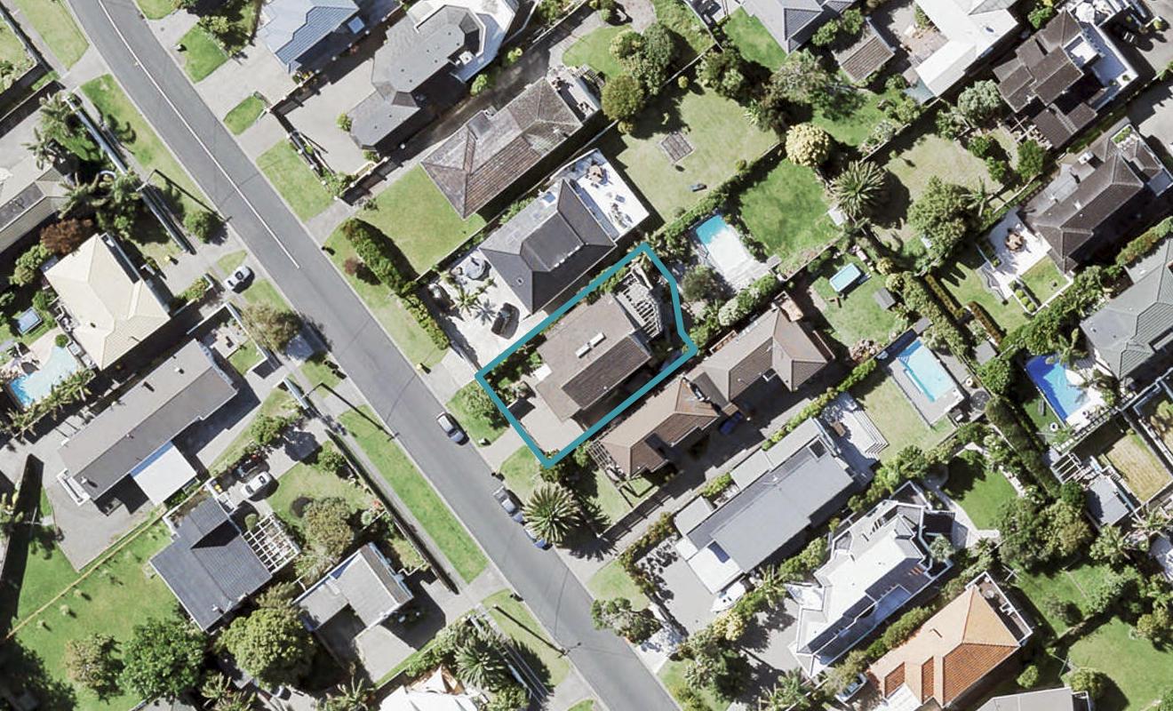 45 Gulf View Road, Murrays Bay, Auckland - Carousel 1