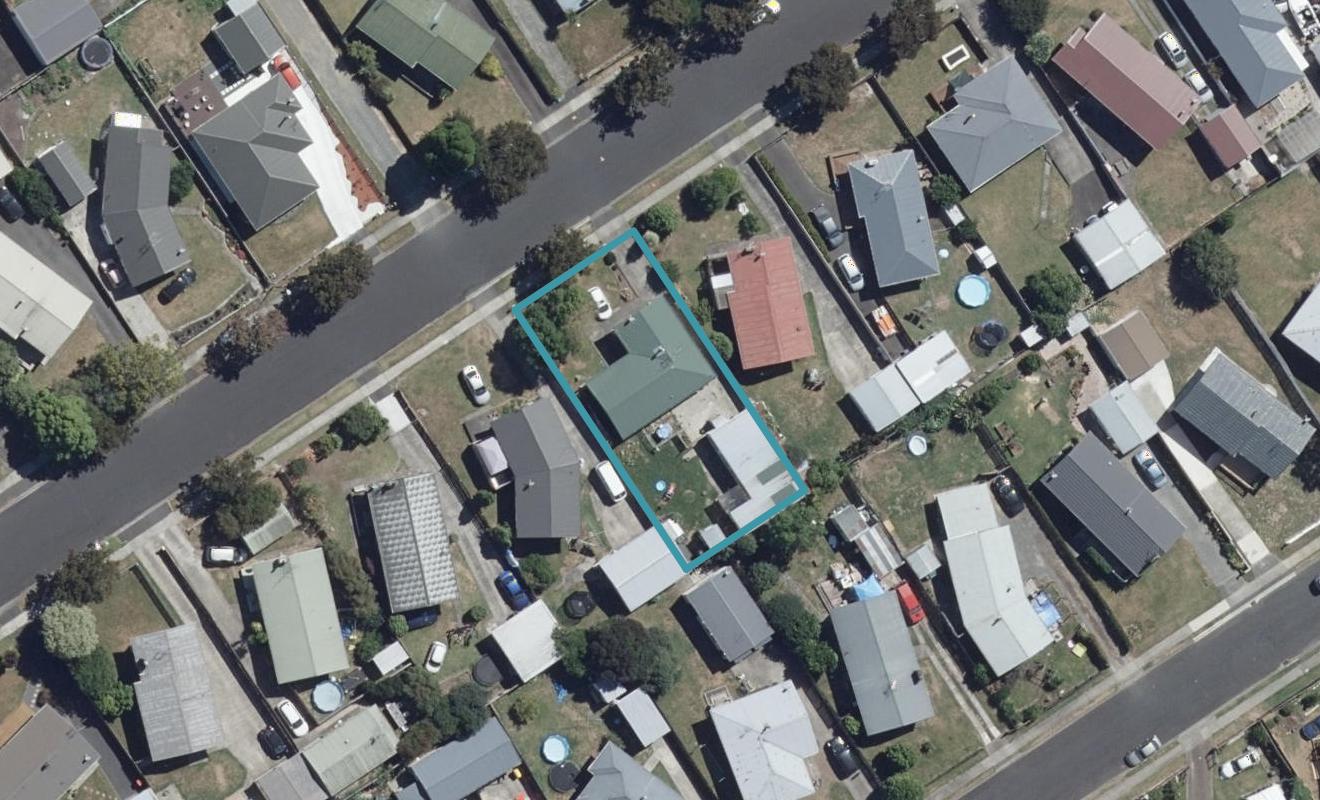 17 Rosalind Street, Deanwell, Hamilton - Carousel 1