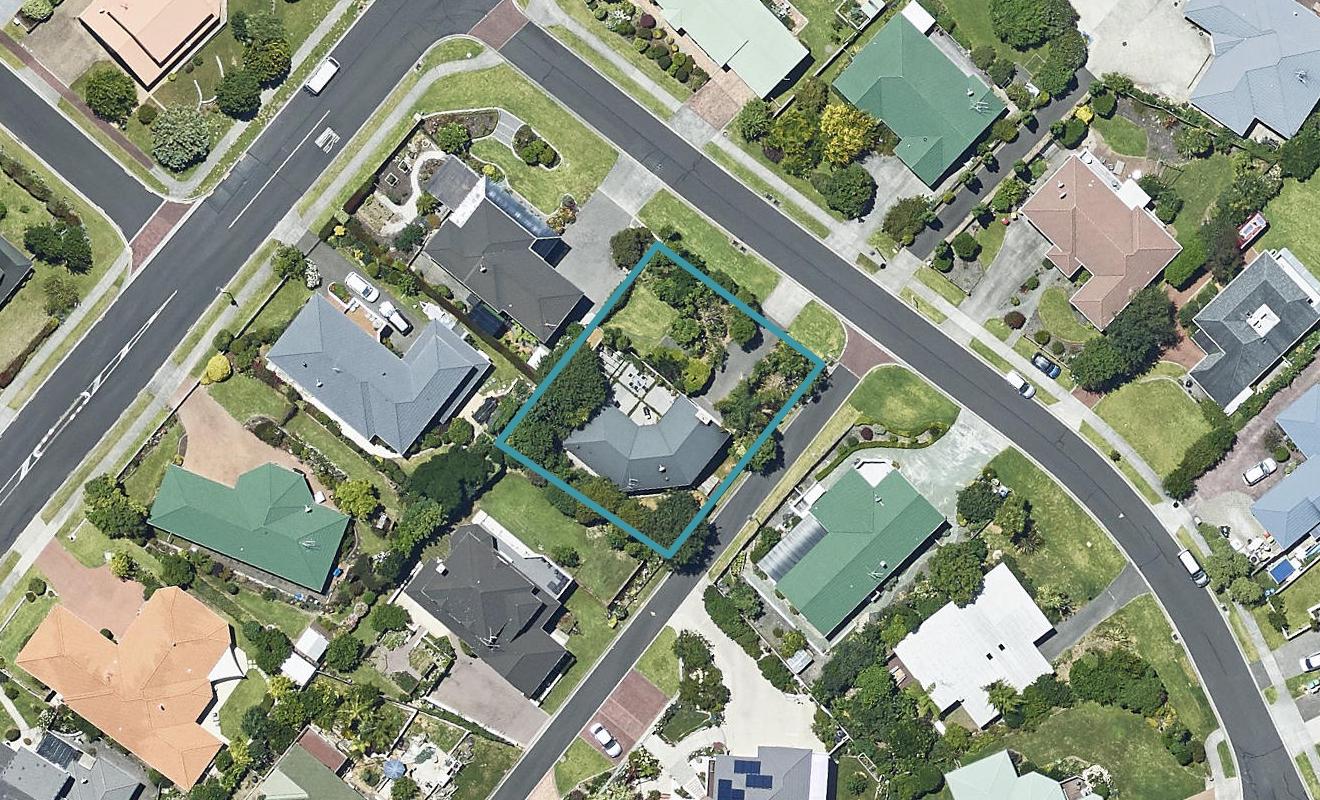 4 Homestead Place, Welcome Bay, Tauranga - Carousel 1