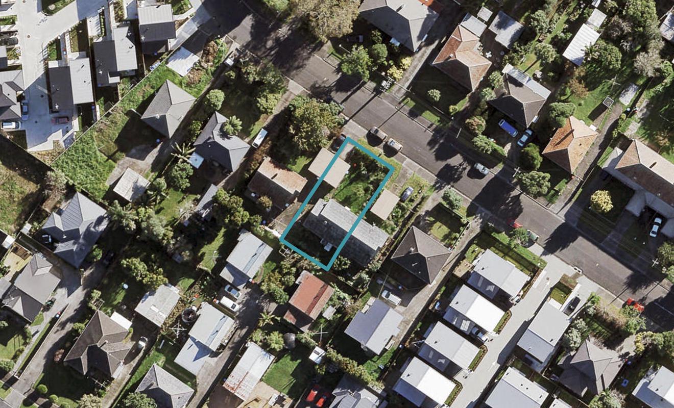 52 Daventry Street, Waterview, Auckland - Carousel 1